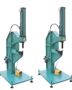 怎么選擇氣壓鉚接機(jī)生產(chǎn)廠(chǎng)家？