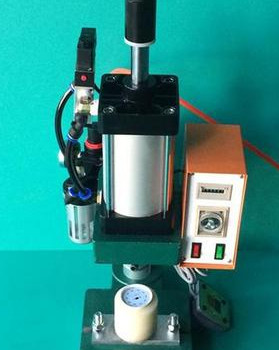 為何液壓鉚接機采用遠程無壓卸荷呢？